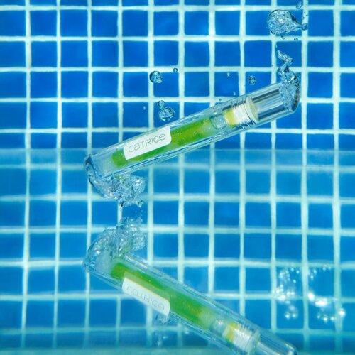 Catrice POOLSIDE OF LIFE olje za ustnice s hladilnim učinkom odtenek C01 Under Palm Trees 3 ml Slike