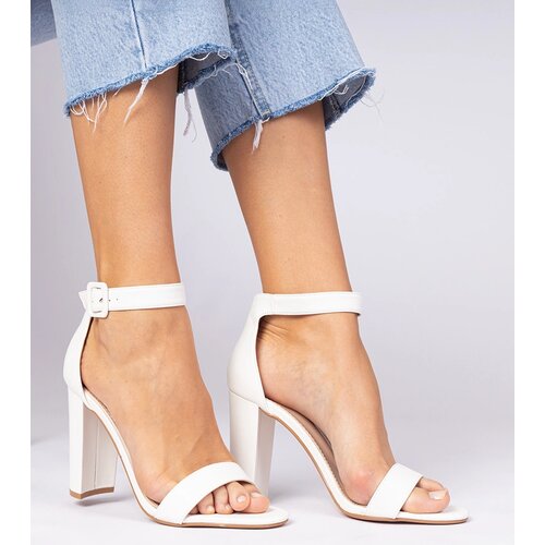 Gemre White block heel sandals with ankle strap Miledia Cene