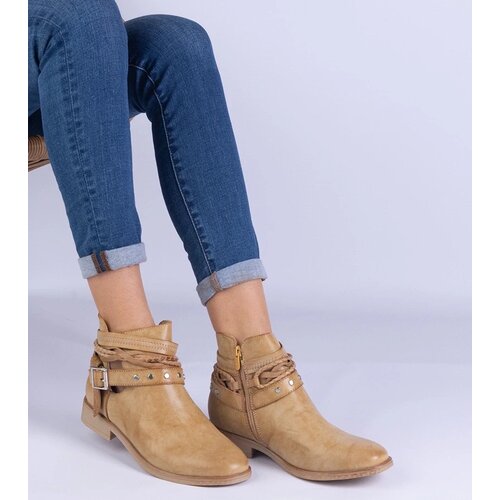 D/CEO marka niezdefiniowana Brown flat ankle boots with a cutout and a buckle Savaner Slike
