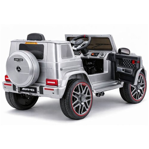 Mercedes AMG G 63 srebrno obojeni automobil na baterije Slike