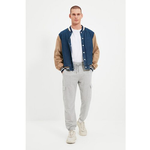 Trendyol Gray Men's Regular Fit Cargo Pocket Sweatpants Cene