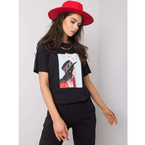 Fashion Hunters Women's black t-shirt with a print
