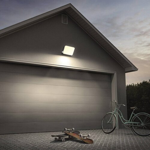 Braytron CCT LED reflektor 50W Slike