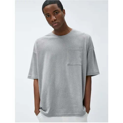 Koton Basic Oversize T-Shirt Pocket Detailed Crew Neck Half Sleeve