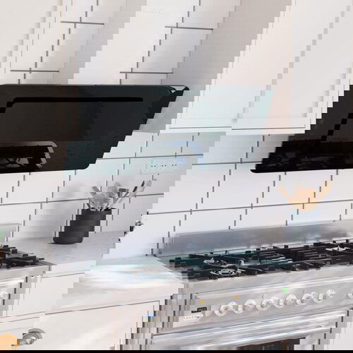 vidaXL zidna napa 90 cm od nehrđajućeg čelika i kaljenog stakla crna Cene