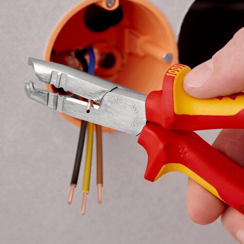 Knipex klešta - striper 1000V VDE 165mm 13 46 165 13 46 165 Cene