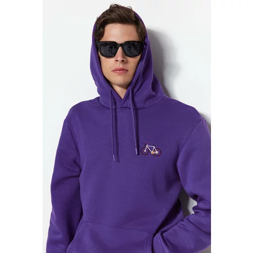 Trendyol Men's Purple Men's Regular/Regular Cut Hoodie with Minimal Embroidery and a Soft Pile Cotton Sweatshirt.