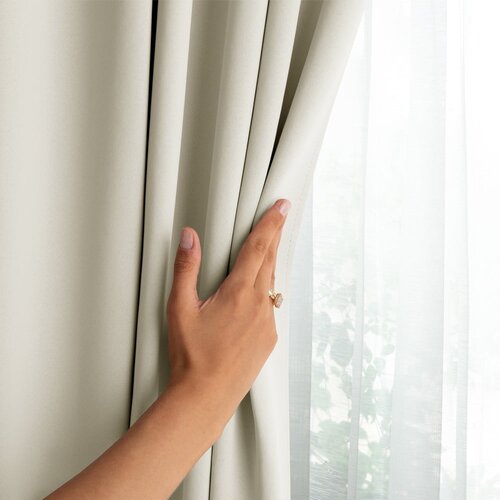 Restilo Kremno bela zatemnitvena zavesa 140x270 cm &amp;ndash; Slike