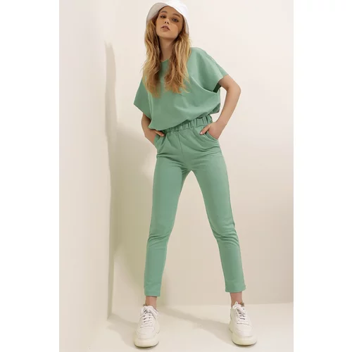 Trend Alaçatı Stili Women's Green Crew Neck Corduroy Tracksuit Suit