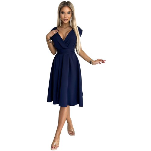 Numoco Flowing dress with clutch neckline Slike