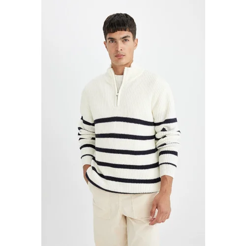 Defacto Standard Fit Stand Collar Half Zipper Striped Knitwear Sweater