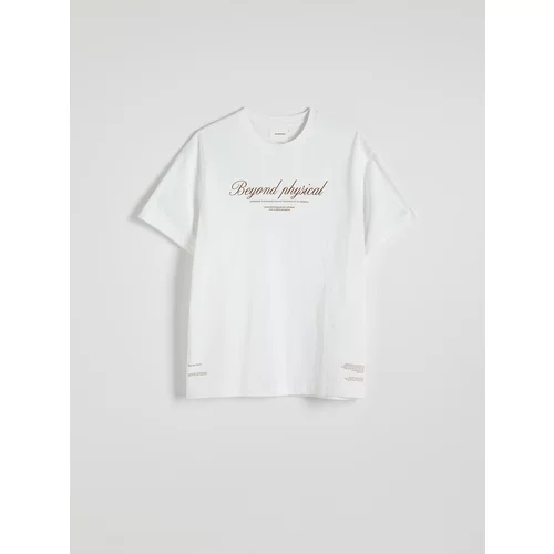 Reserved - Predimenzionirana majica kratkih rukava s reljefnim printom - bijela
