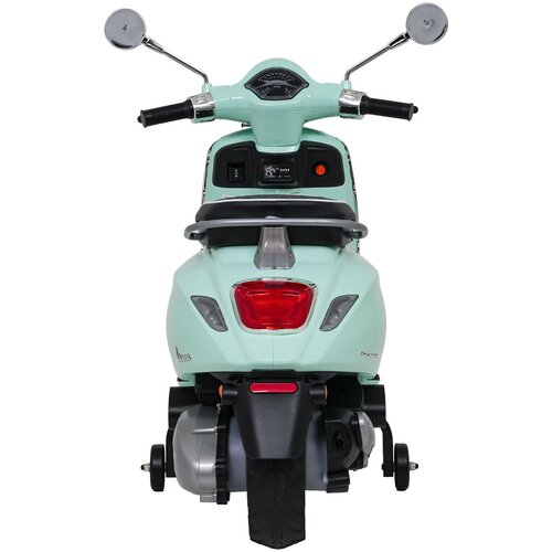  Licencirani motor na akumulator Vespa ROMA - zelena Slike