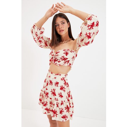 Trendyol White Coral Patterned Viscose Bottom-Top Set Slike