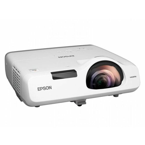 Epson EB-530 Short Throw projektor Slike