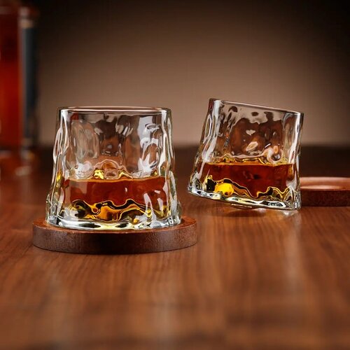  Vrtljivi kozarci za whisky z lesenimi podstavki (2 kosa) Cene