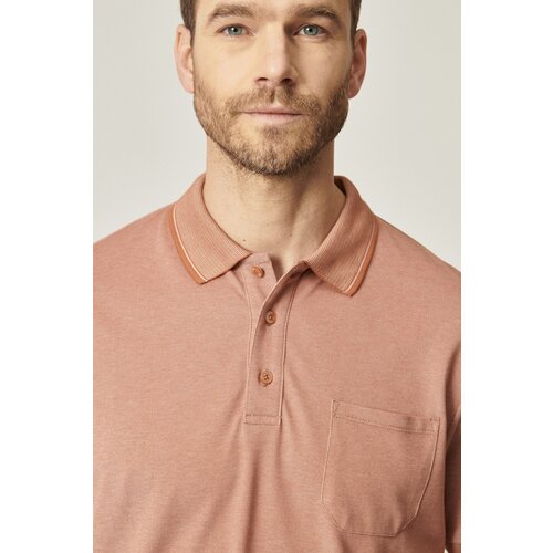 AC&Co / Altınyıldız Classics Men's Tile-beige Polo Neck Pocket Regular Fit Relaxed Fit Straight T-Shirt Slike