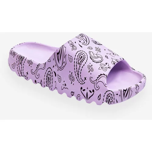 Kesi Fashionable women's slippers on a massive platform purple Lorette