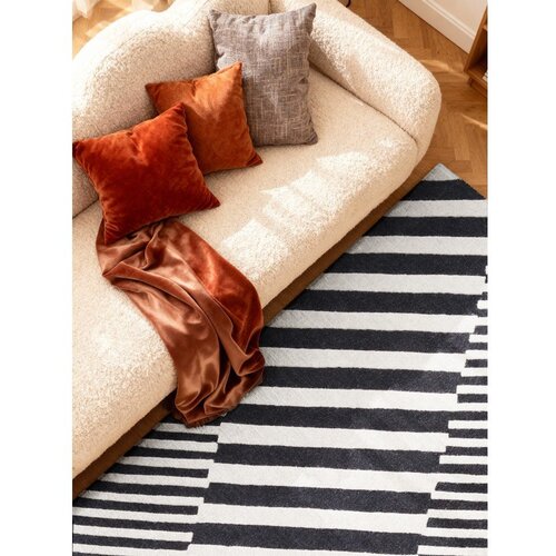 Elle Decoration Crno-bijeli ručno rađen vunen tepih 120x180 cm Stryve Flux &amp;ndash; Slike