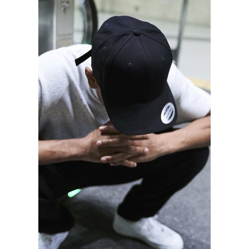 Flexfit 6-Panel Curved Metal Latch Black Cijene