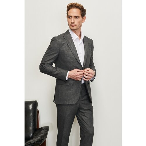 Altinyildiz classics Men's Anthracite Slim Fit Slim Fit Dovetail Collar Patterned Suit. Slike