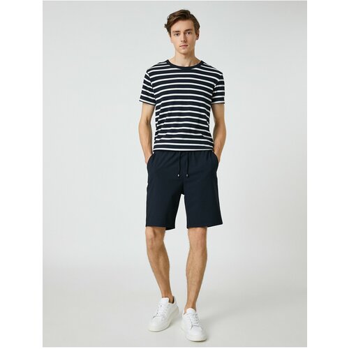 Koton Shorts - Navy blue - Straight Slike