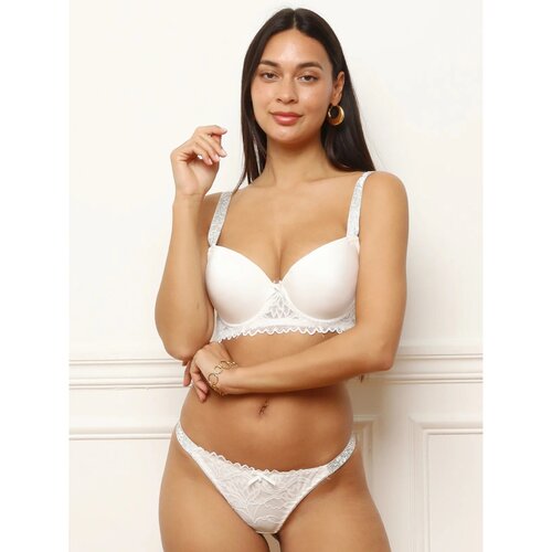 La Modeuse Oblazinjeni 74782_P176587 Bela Slike