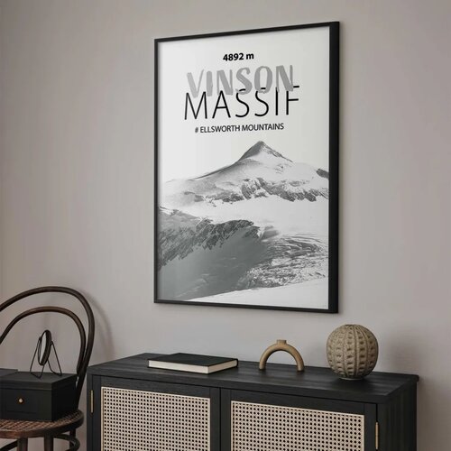  Plakat - The majestic Vinson Massif mountain peak  crown of mountains  mountain landscape 29.7x42 Crni okvir Cijene