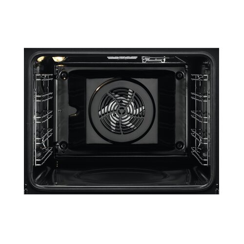 Electrolux ugradna rerna EOC8P39WX Slike