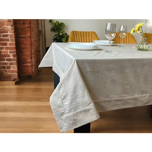 Viktorija Leskovac stolnjak nisan, 160x220 cm, braon Slike