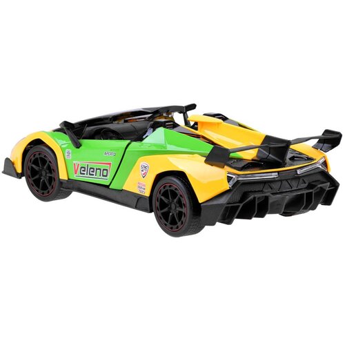  Sportski automobil s otvarajućim vratima + RC0583 daljinski upravljač Slike