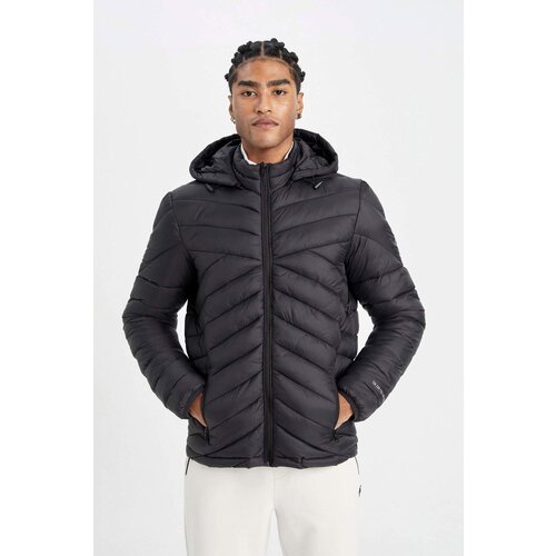 Defacto Fit Men&amp;#039;s Black Water Repellent Slim Fit Slim Fit Hooded Zippered Pocket Puffer Jacket Slike