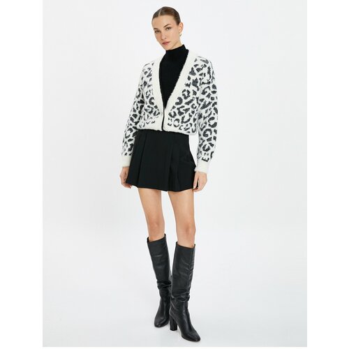 Koton Leopard Patterned Cardigan With Stones and Buttons V-neck Slike