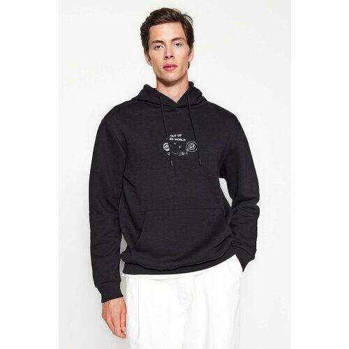 Trendyol Black Men's Regular/Regular fit with Space Embroidery Hoodie. Sweatshirt. Cene
