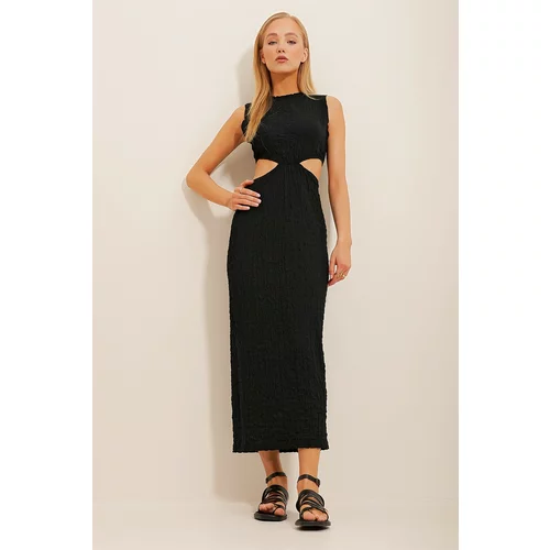 Trend Alaçatı Stili Women's Black Outcut Cut, Self-textured Midi Length Dress