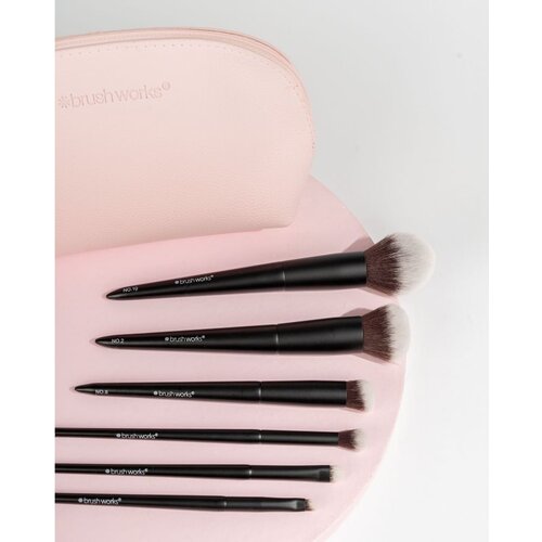Brushworks Essentials Makeup Brush Set Complexion Set čopičev s torbico Slike