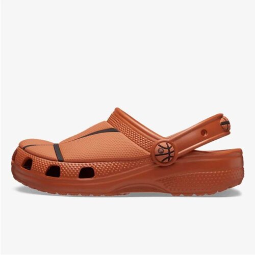 Crocs Classic basketball clog t Cene