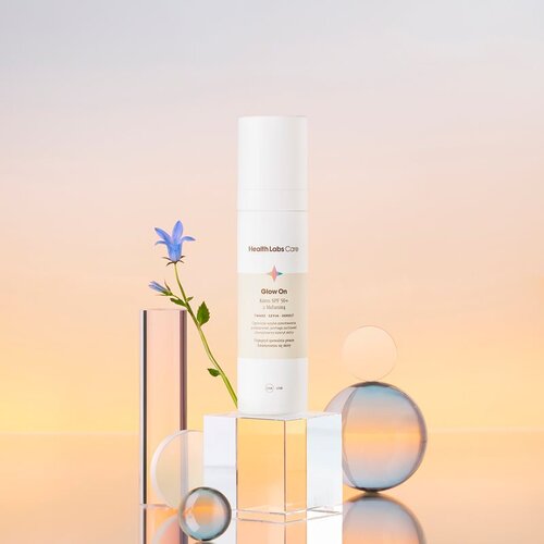 Health Labs Care Glow On SPF 50+ with Melanin dnevna krema SPF 50+ 50 ml Slike