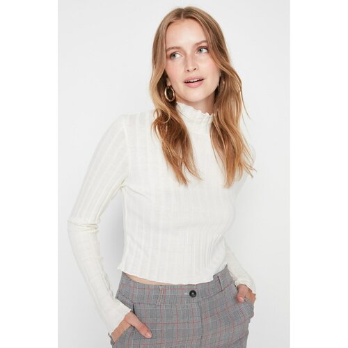 Trendyol White Stand Up Collar Corduroy Crop Knitted Blouse Cene