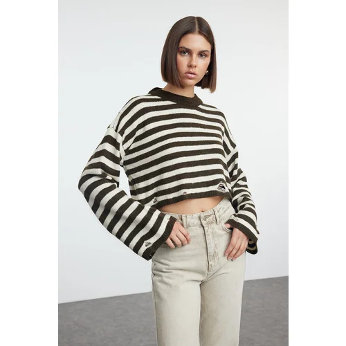 Trendyol Khaki Crew Neck Crop Knitwear Sweater