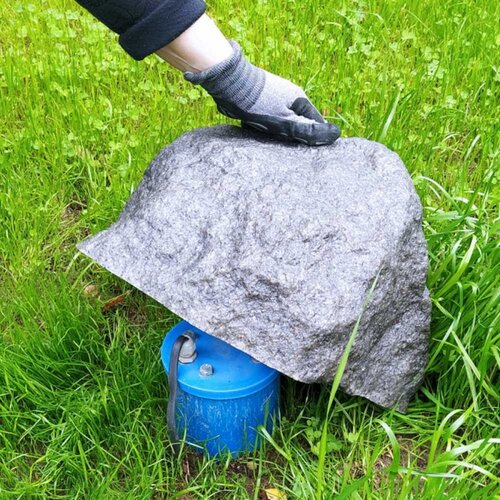 Taidekivi Ba&scaron;tenski kamen, Sivi granit, &Oslash;25 cm Cene