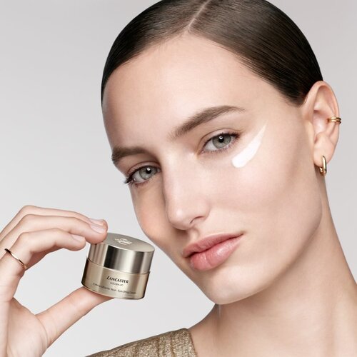 Lancaster Golden Lift krema za predel okoli oči za ženske 15 ml Slike