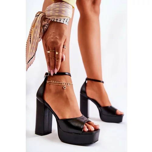 Kesi Fashionable Sandals On High Heels Black Besso