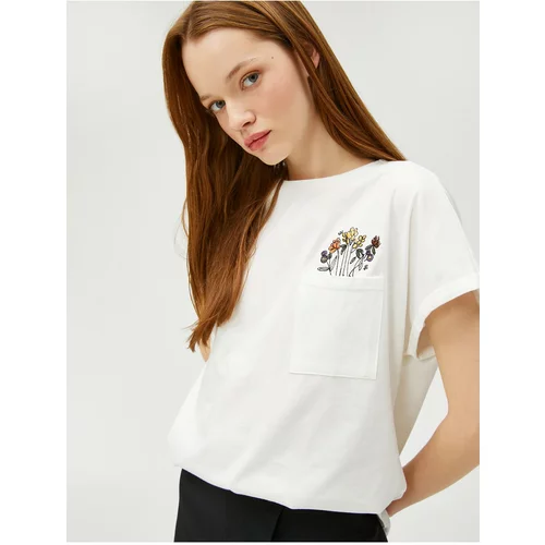 Koton Crew Neck T-Shirt Short Sleeved Pocket Detailed Embroidered