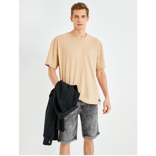 Koton Shorts - Gray - Normal Waist Slike