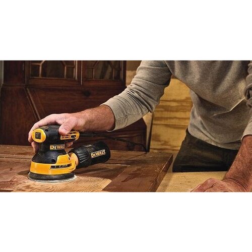 Dewalt DWE6423 rotacijski brusilnik Slike