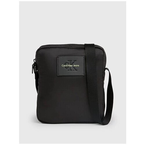 Calvin Klein Jeans Sport Essentials Crna Slike