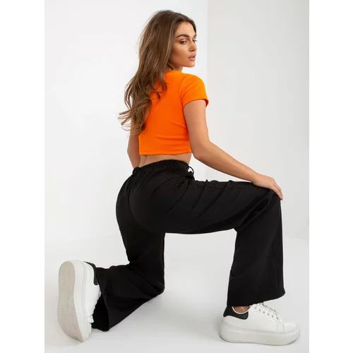 Fashion Hunters Black wide trousers with pockets