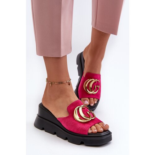 VINCEZA Women's sandals in eco suede on a wedge and platform with golden decoration fuchsia Iaria Cene
