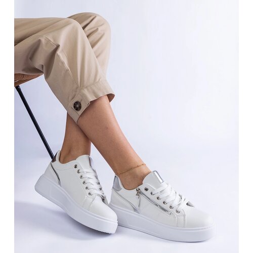 Gemre White women&amp;#039;s athletic sneakers Benedetta Slike